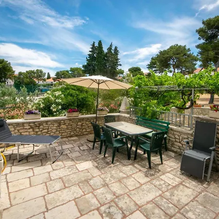 Mirta-1 By Interhome דירה