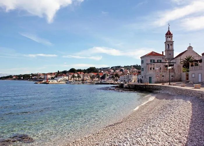 Mirta-1 By Interhome Sutivan